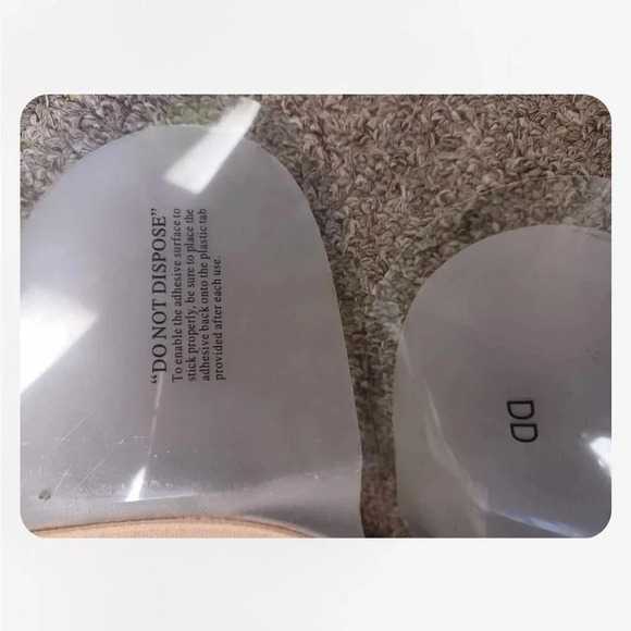 NEW Self Adhesive  Reusable Bra Size DD Strapless Backless Nude colour - Picture 5 of 5